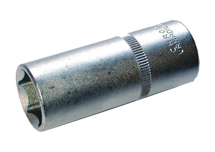 Ključ nasadni duboki 1/4″ 8mm