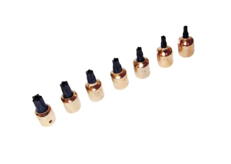 Set nasadnih ključeva kutni s rupom ip/4-set