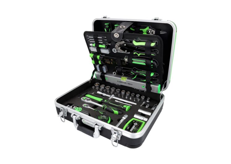 Set univerzalnih alata