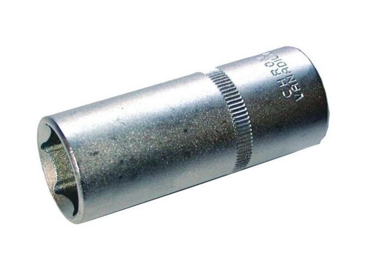 Ključ nasadni duboki 1/4″ 7mm