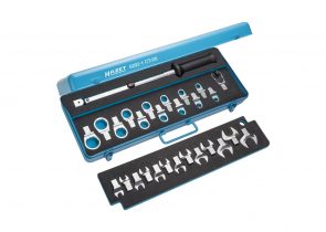 Set utičnih ključeva i moment ključ 28 dijelni