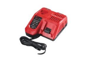 MILWAUKEE punjač za aku baterije m12-m18 fc – 4932451079